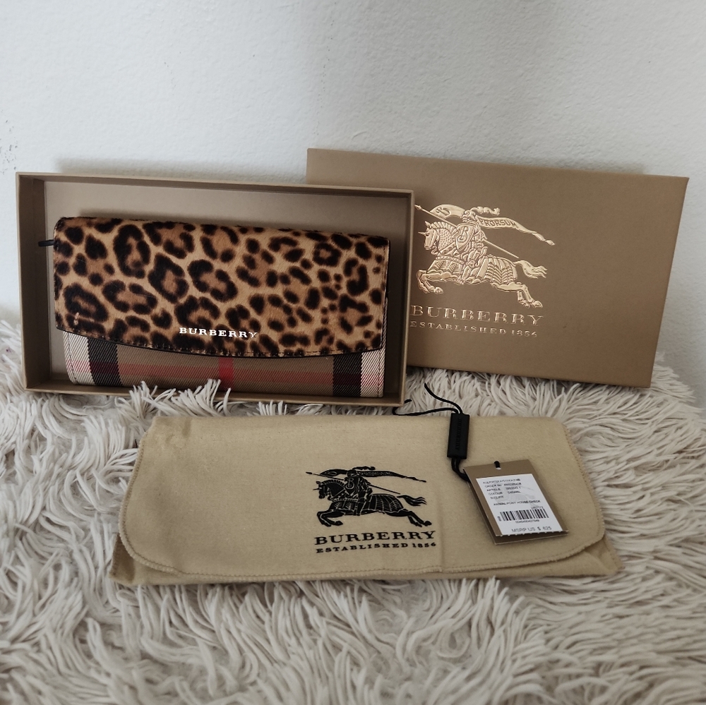 Burberry Nova Check, Leopard Print  Wallet